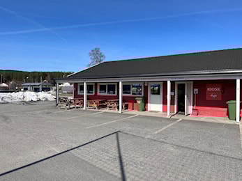ÅPENT KLUBBHUS!